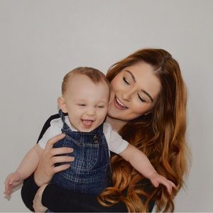 Meet your Posher, Caitlin